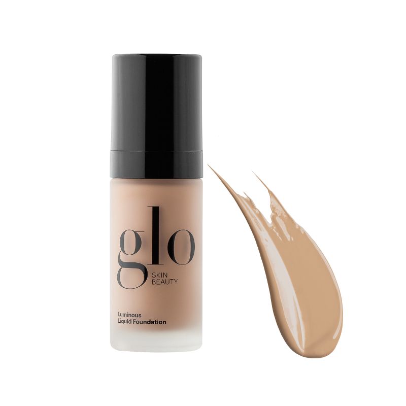 Glo Luminous Liquid Foundation SPF 18 - Få en strålende glød!