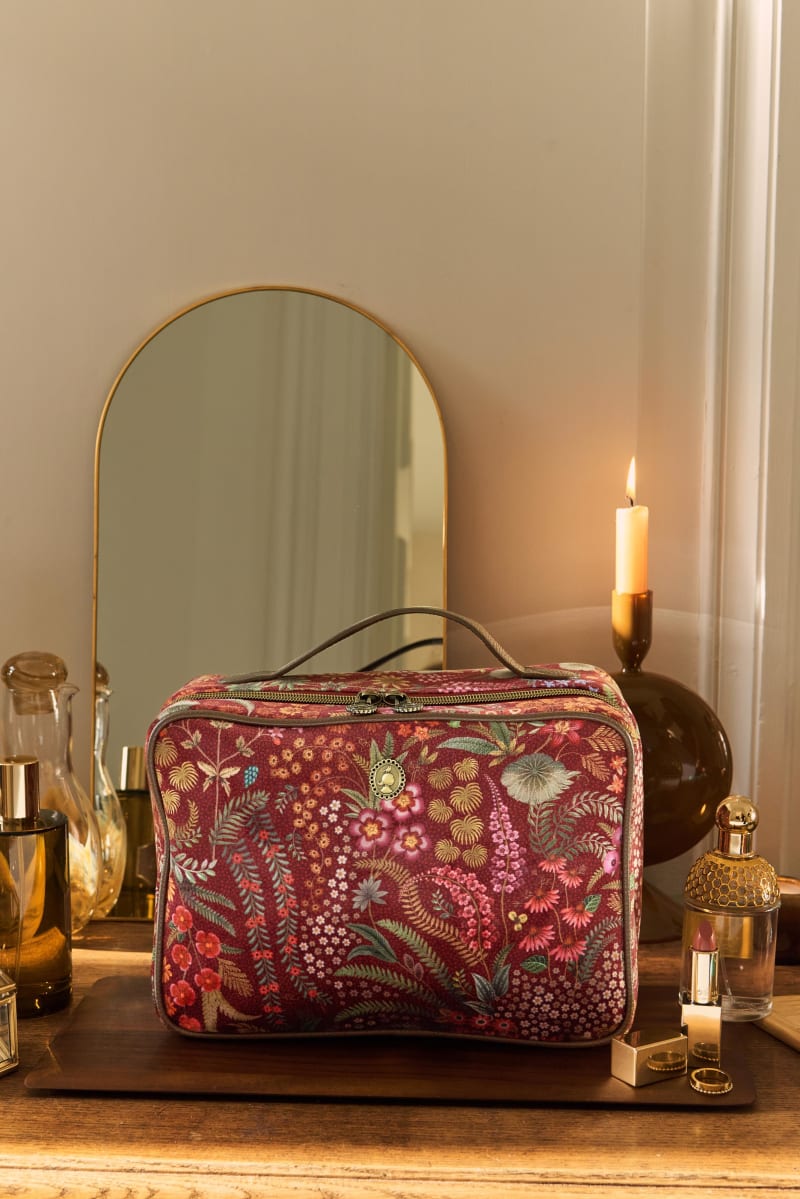 Lyserød Casey Beauty Case Querida i Velvet Red fra Pip Studio